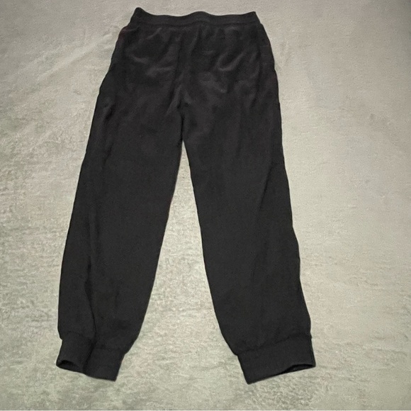 A new day joggers size medium in black - Picture 7 of 9